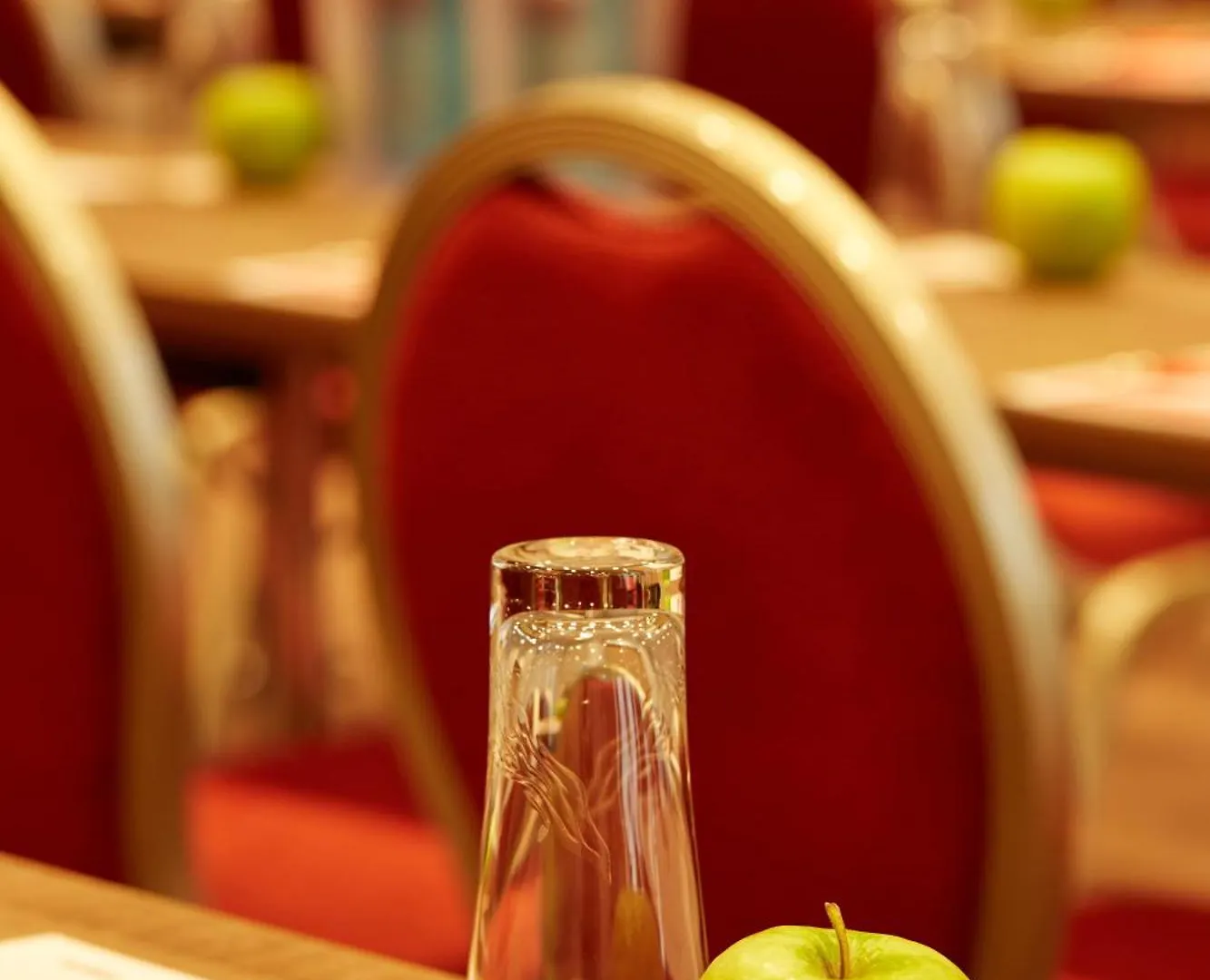 H4 Hotel Muenchen Messe 4*, München